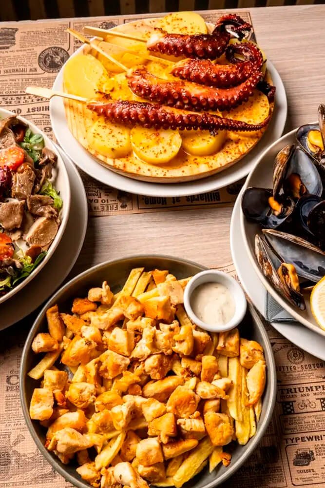 Platos variados del Restaurante La Parra en Noia